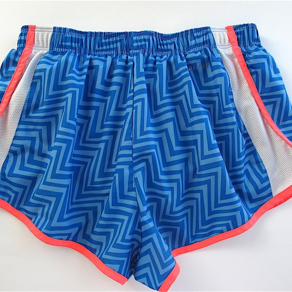 New Nike DriFit Athletic Running Shorts Girls NWOT - Picture 4 of 8